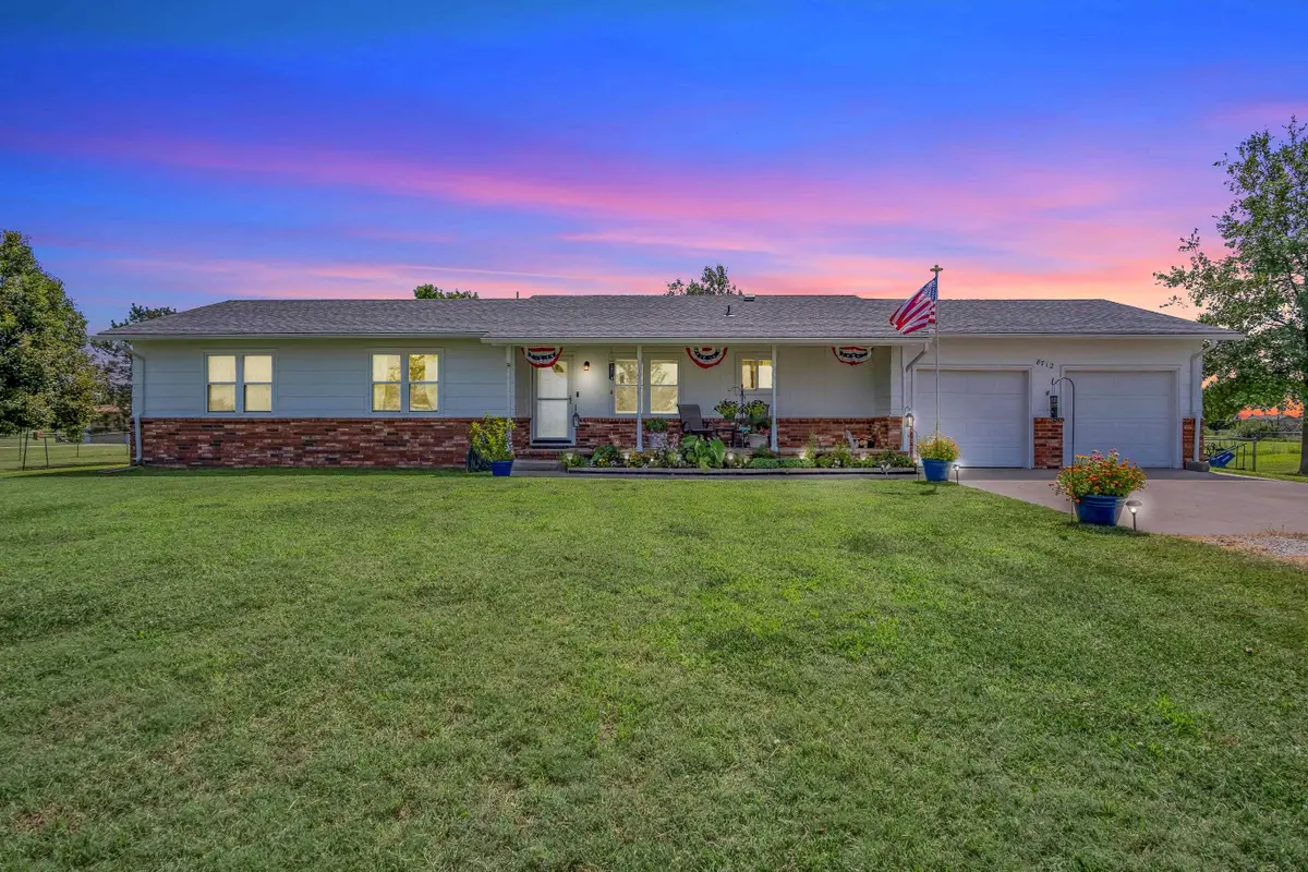 8712 N Ridge Rd, Valley Center, KS 67147 - #1