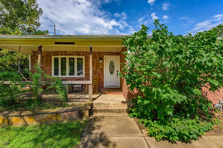 107 N Williams St, Udall, KS 67146 - #2
