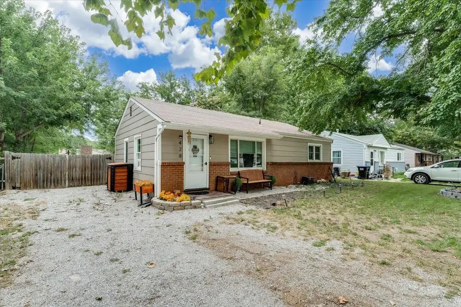 428 S German, Haysville, KS 67060 - #3