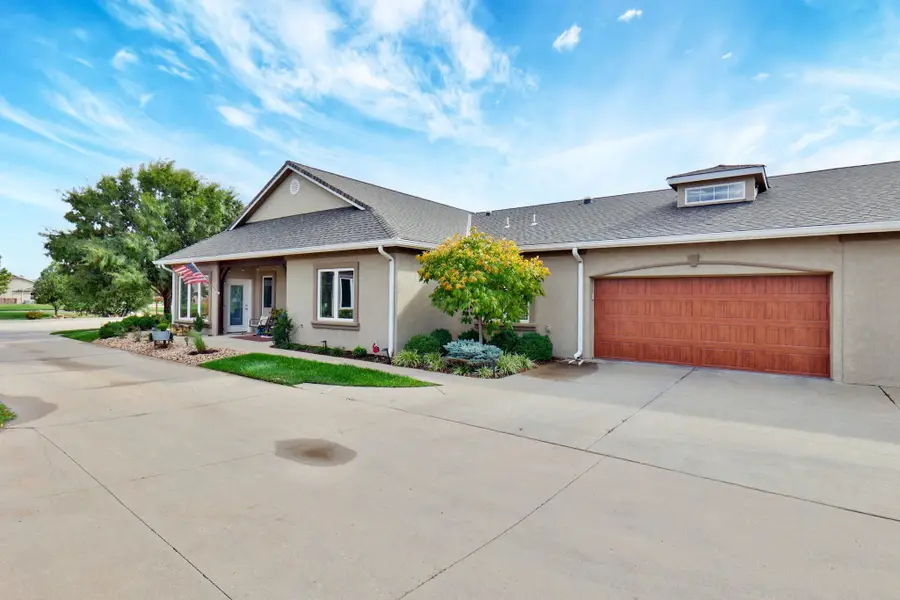 1337 N Hamilton Dr, Unit A, Derby, KS 67037 - #2