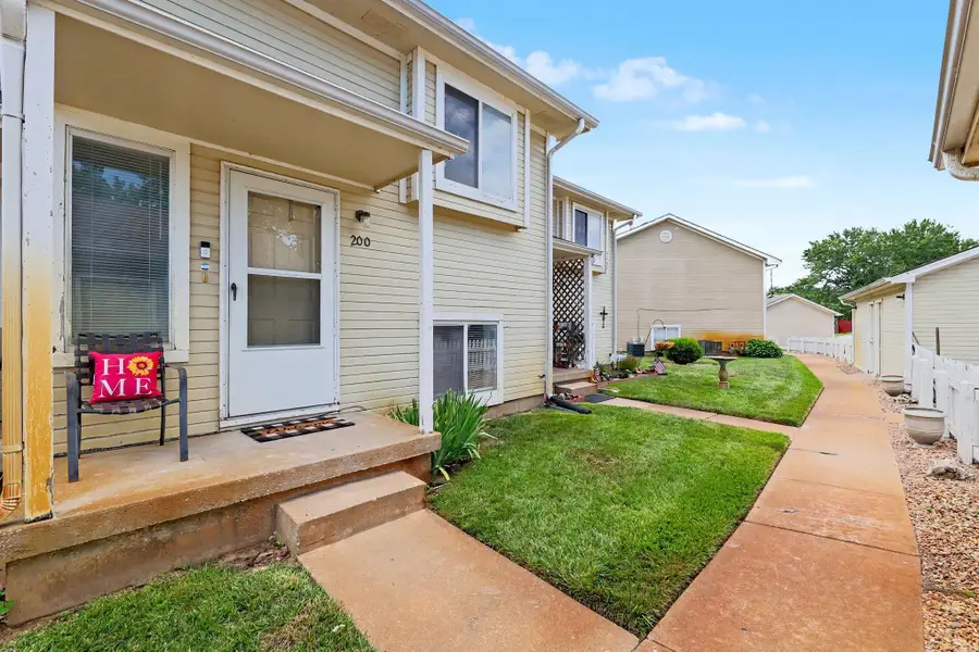 5566 S Gold St, Unit 200, Wichita, KS 67217 - #2
