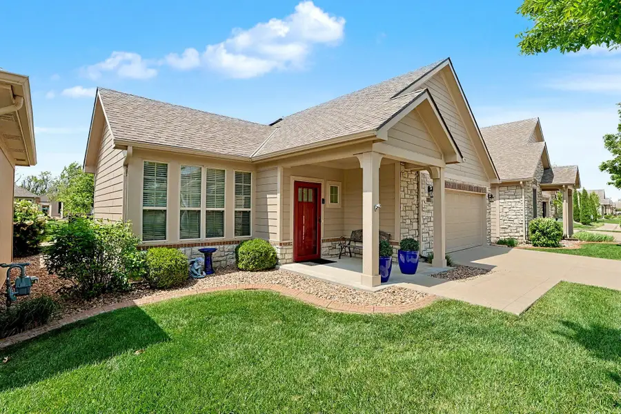 4875 N Indian Oak Street, Bel Aire, KS 67226 - #3