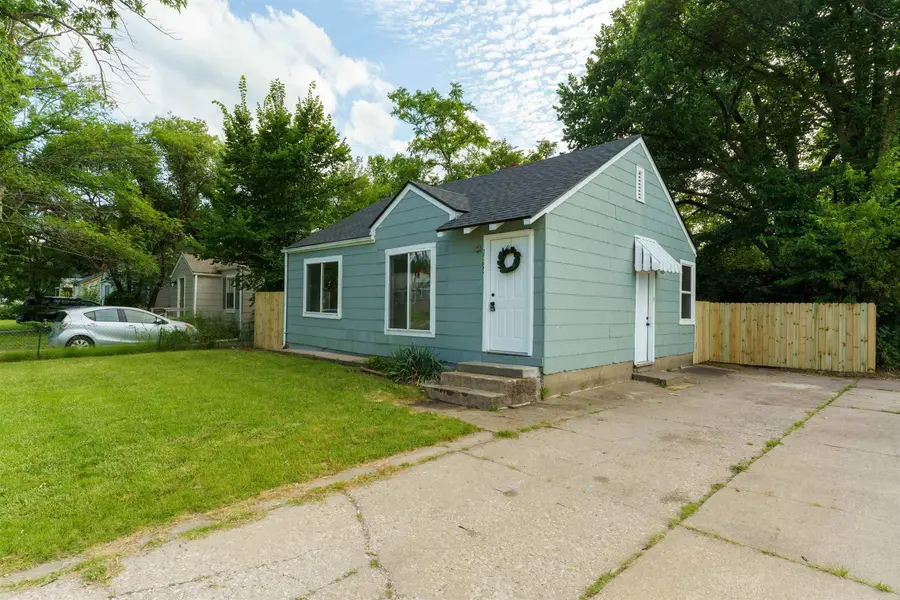 1353 N Pershing Ave, Wichita, KS 67208 - #3