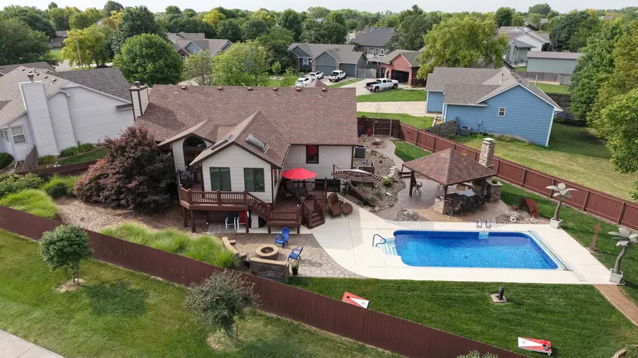 331 S Limuel Ct, Wichita, KS 67235 - #2