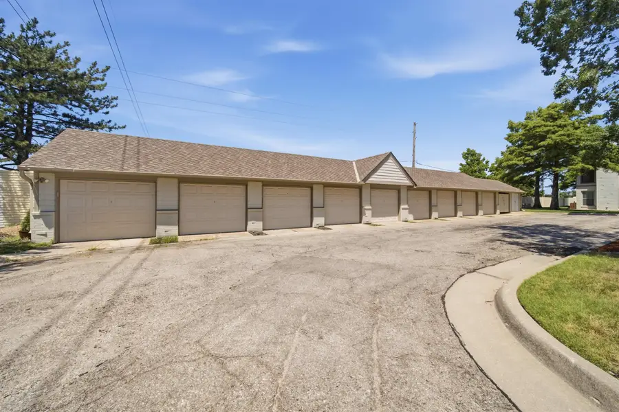 8018 E Woodspring Way, Wichita, KS 67226 - #3