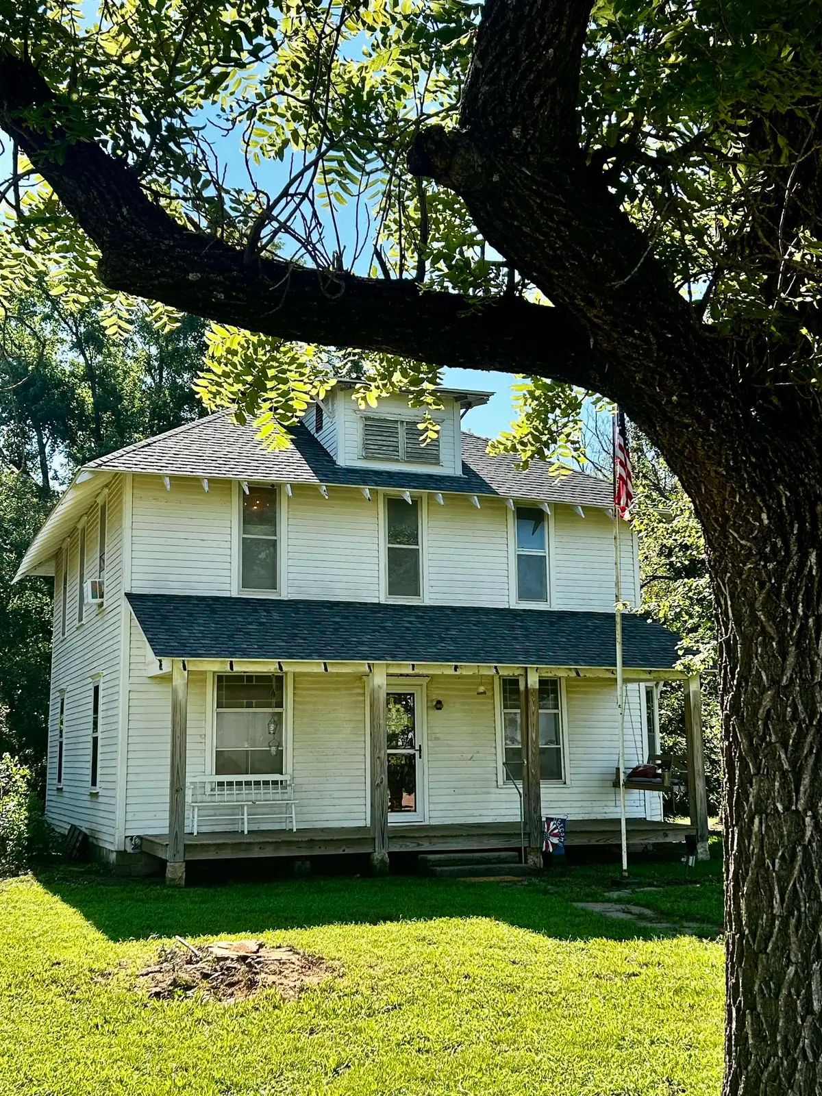 1408 N Meridian, Peck, KS 67120 - #1