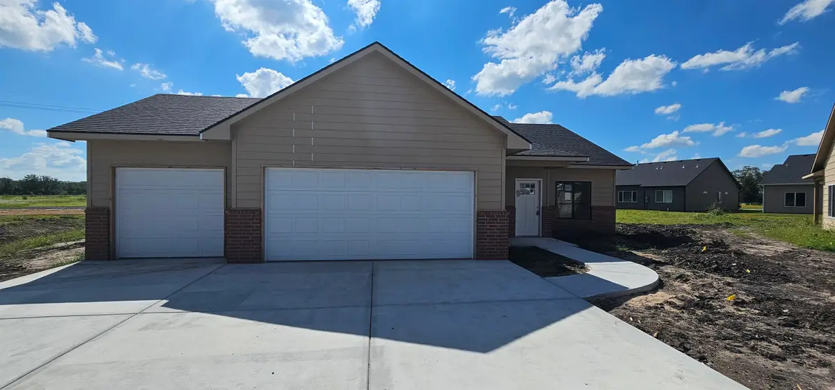 1629 Midway Ct., Valley Center, KS 67147 - #1