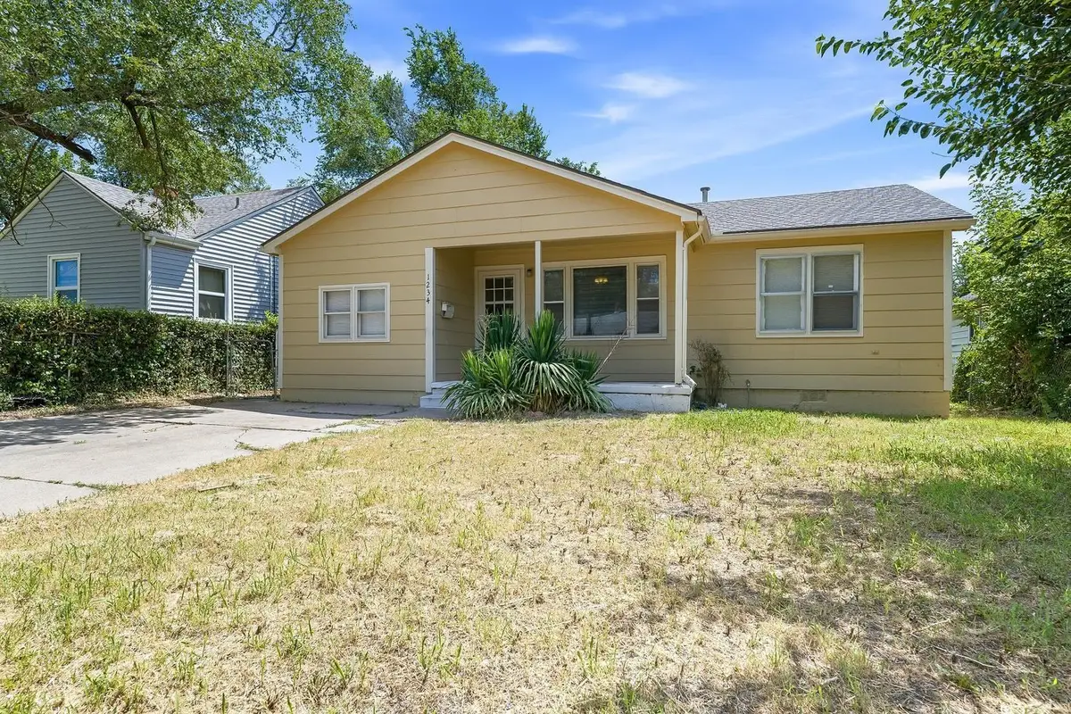 1234 N Chautauqua Ave, Wichita, KS 67214 - #1