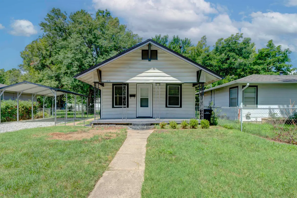1431 N 3rd, Arkansas City, KS 67005 - #1