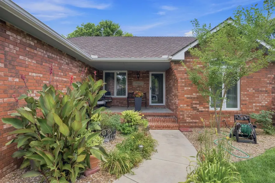4848 N Farmstead St., Bel Aire, KS 67220 - #2
