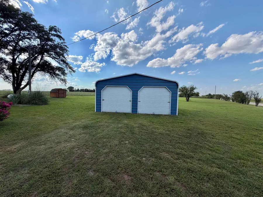 1149 N Dixon, Milton, KS 67106 - #3