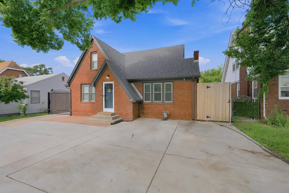 353 N Oliver, Wichita, KS 67208 - #1
