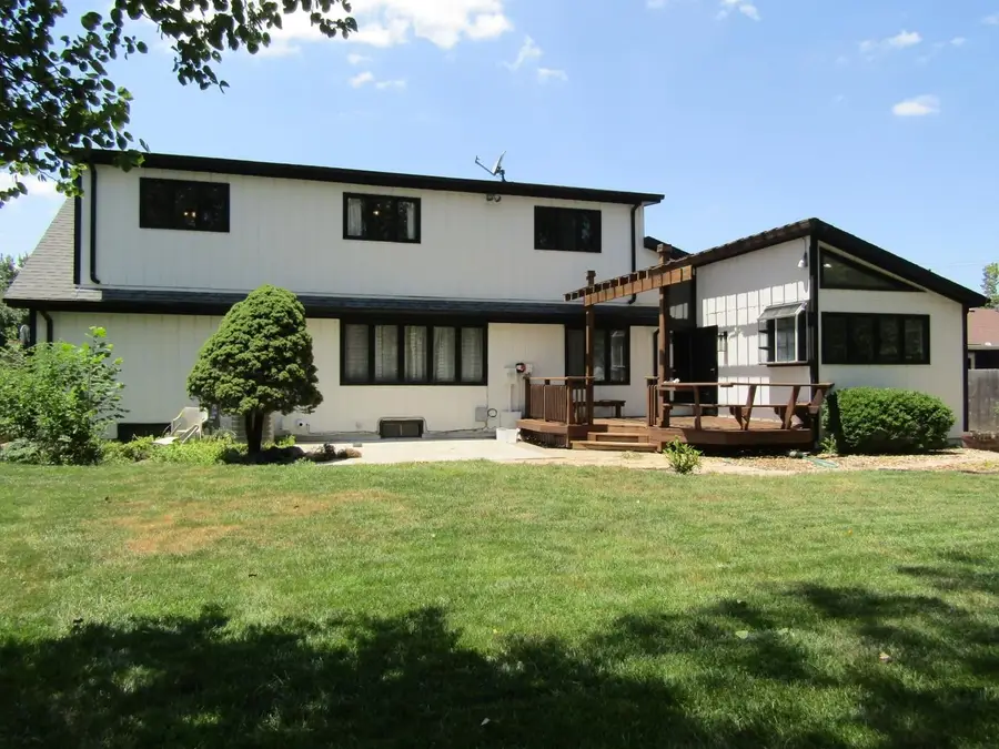 117 S Eastborough Rd., Salina, KS 67401 - #3