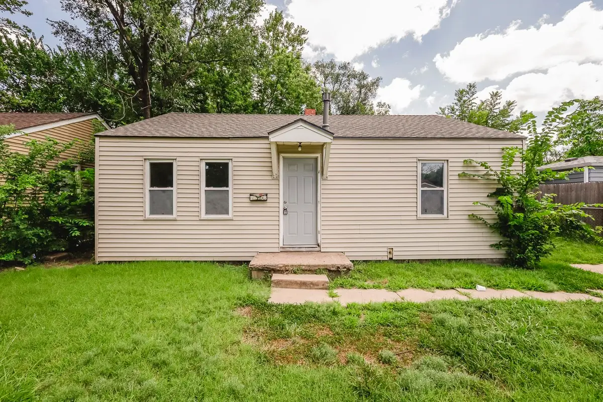 1738 N Poplar, Wichita, KS 67214 - #1