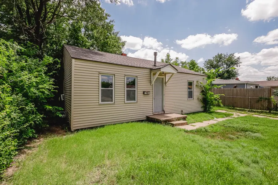 1738 N Poplar, Wichita, KS 67214 - #2