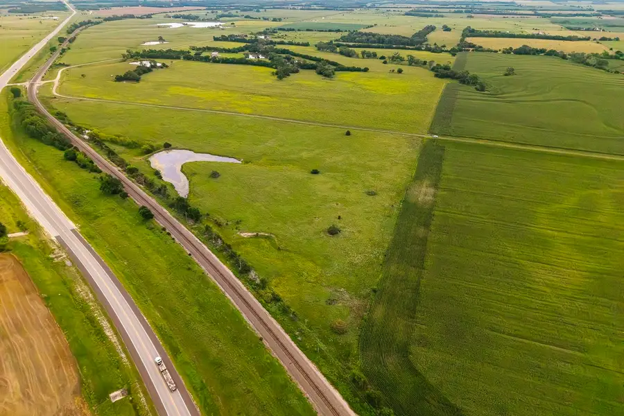 7997 N N Webb, Walton, KS 67151 - #3