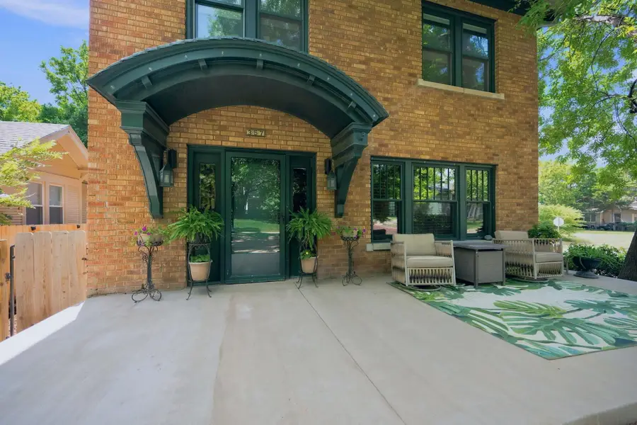 357 N Yale Ave, Wichita, KS 67208 - #3