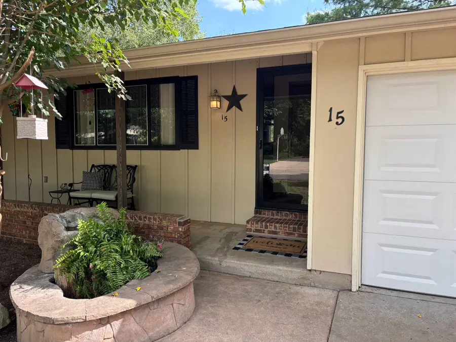 15 Sunset Drive, Hesston, KS 67062 - #2