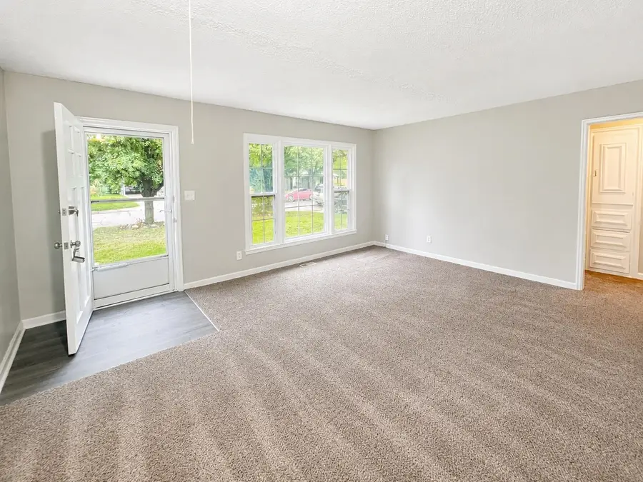 1921 N Madison Ave, Wichita, KS 67214-1927 - #3