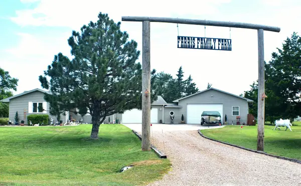 13097 SW 155th St, Rose Hill, KS 67133-8169