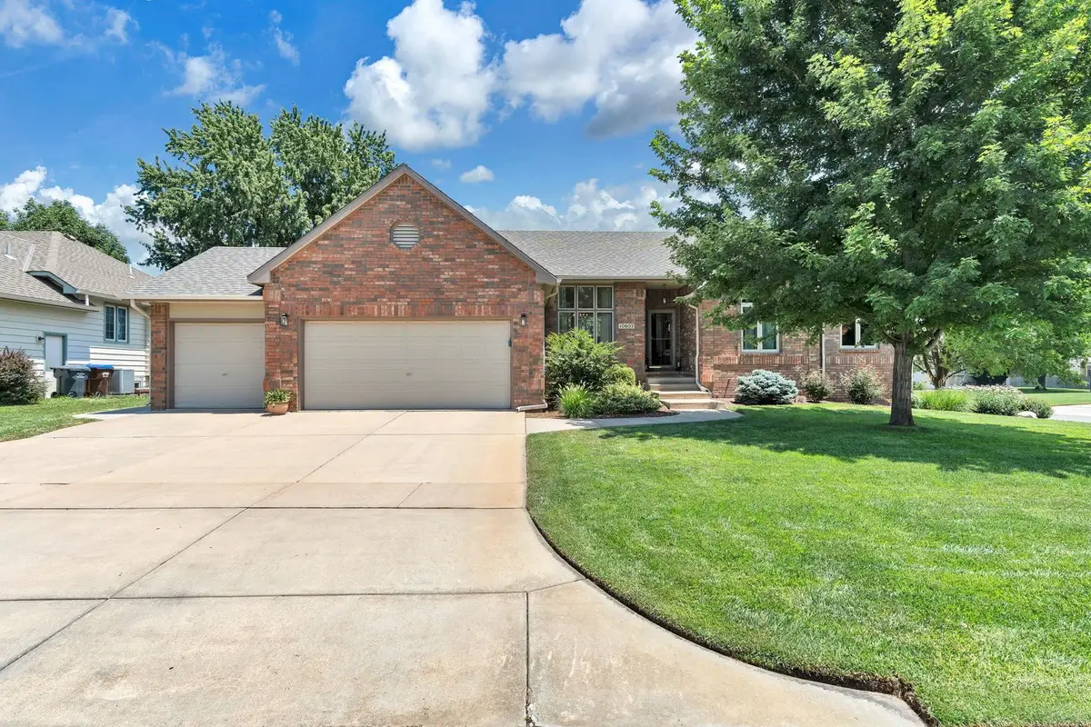 10602 W Meribeau Ct, Wichita, KS 67212 - #1