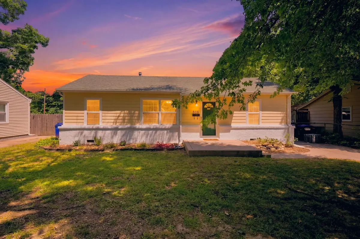 908 N Kokomo Ave, Derby, KS 67037 - #1
