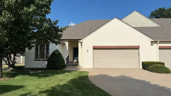1770 N Country Club Rd #9, El Dorado, KS 67042