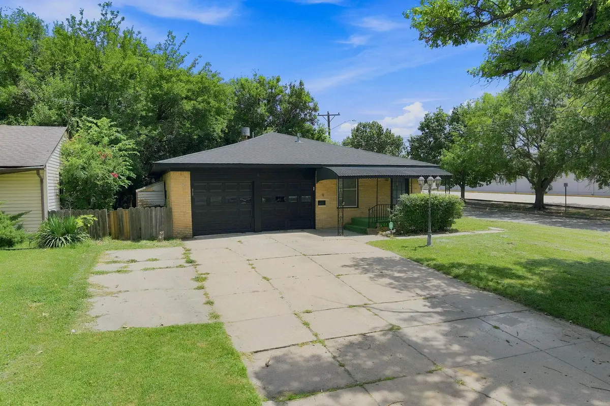 1502 Kenmar St, Wichita, KS 67208 - #1