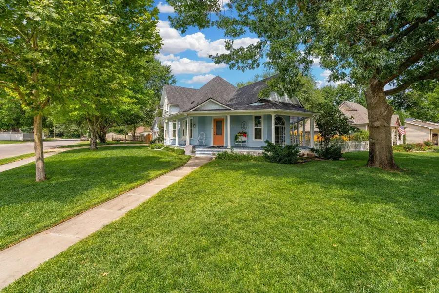 201 Filmore St, Cheney, KS 67025 - #2