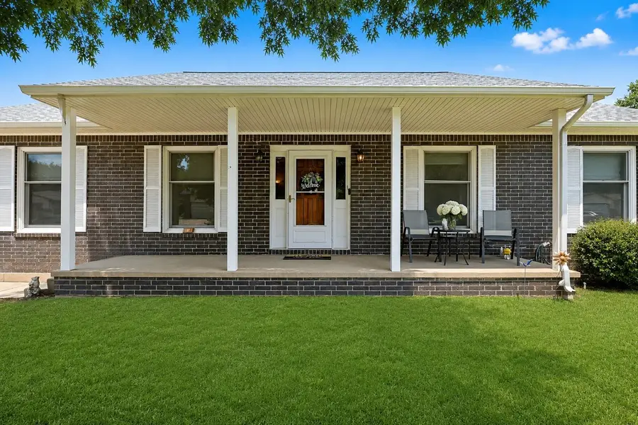 514 W 54th St S, Wichita, KS 67217 - #2