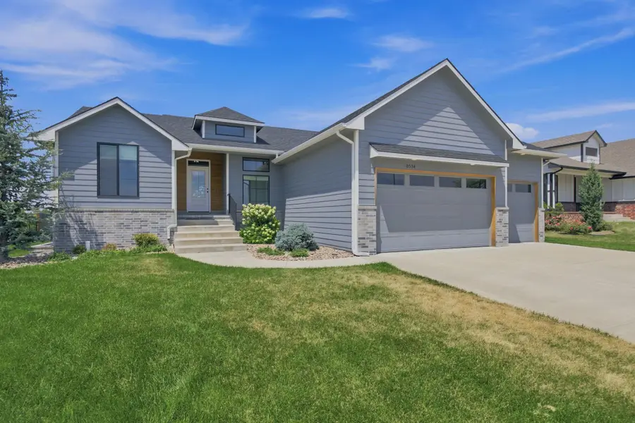 8534 E 33rd St S, Wichita, KS 67210 - #2