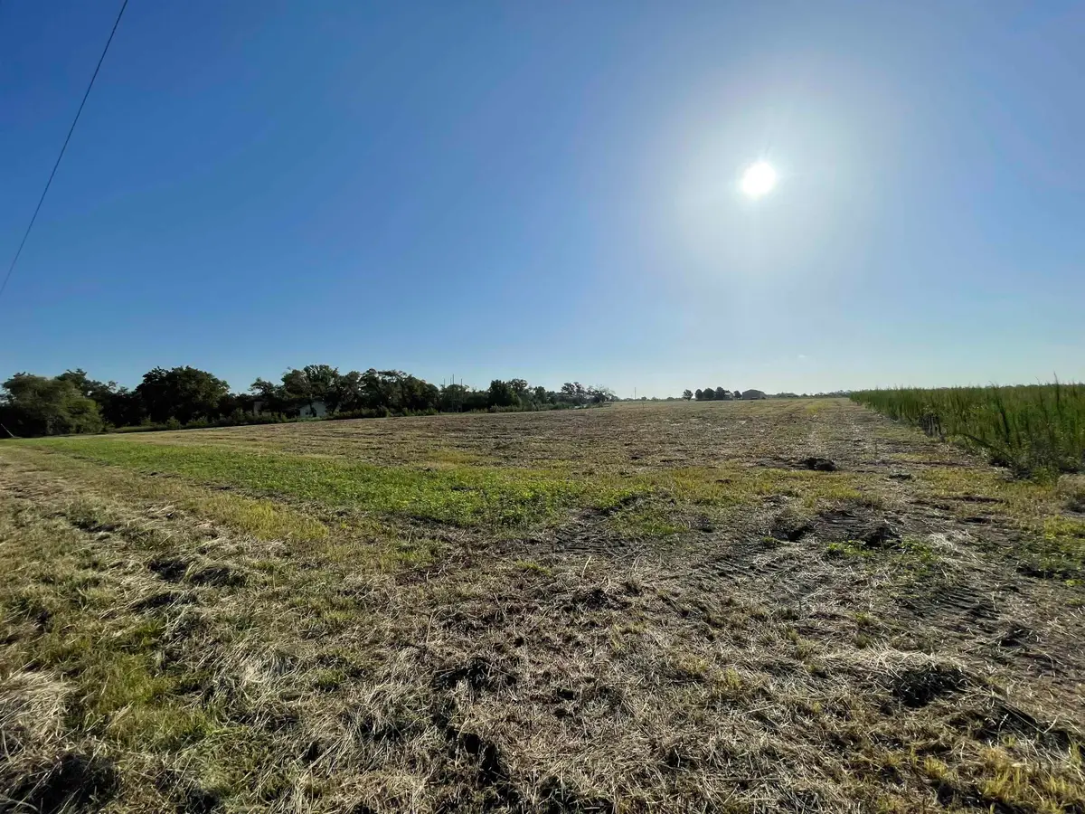 00000 SW County Line Rd, Rose Hill, KS 67133 - #1