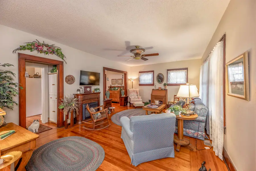 504 N Plum, Moline, KS 67353 - #3