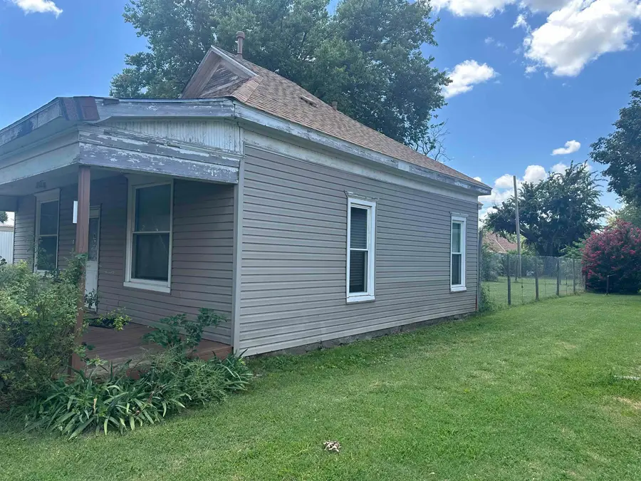 219 N Market St., Caldwell, KS 67022 - #2