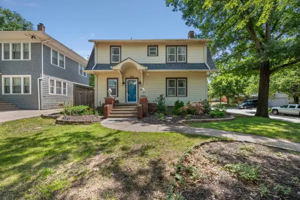 402 N Fountain Ave, Wichita, KS 67208