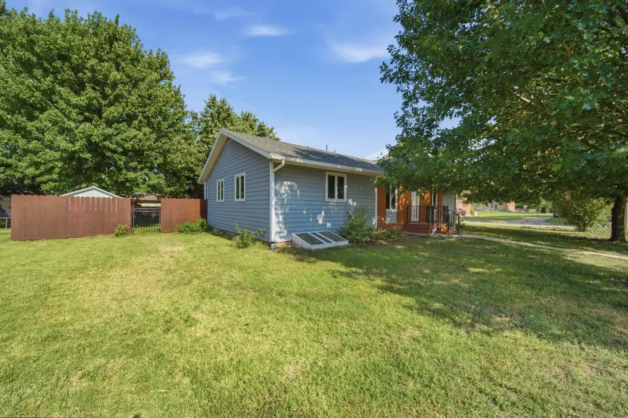 1527 Westborough, Newton, KS 67114 - #3