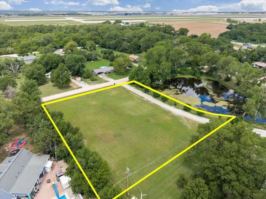 4934 S Mission Rd, Derby, KS 67037 - #2