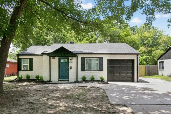 2039 N Woodland Ave, Wichita, KS 67203