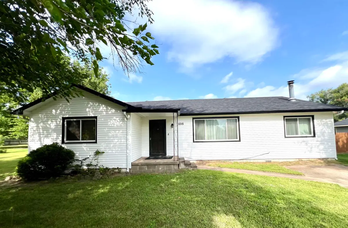 1015 N 10th, Arkansas City, KS 67005 - #1