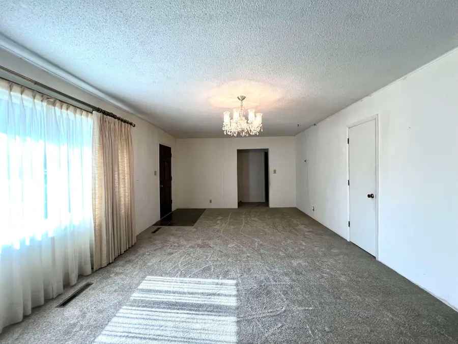 1015 N 10th, Arkansas City, KS 67005 - #3