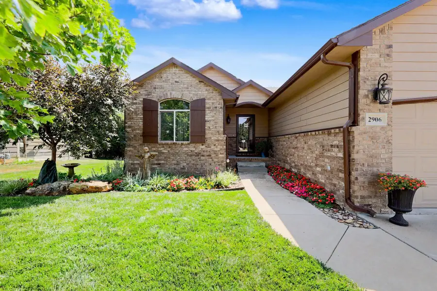 2906 N Emerson St, Derby, KS 67037 - #3