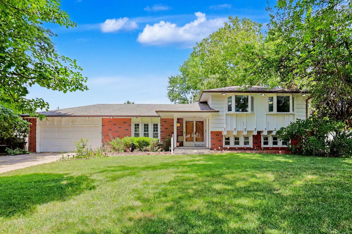 1950 N Charlotte, Wichita, KS 67208 - #1