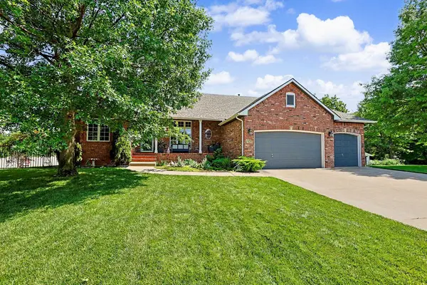 13631 W Highland Springs Ct, Wichita, KS 67235