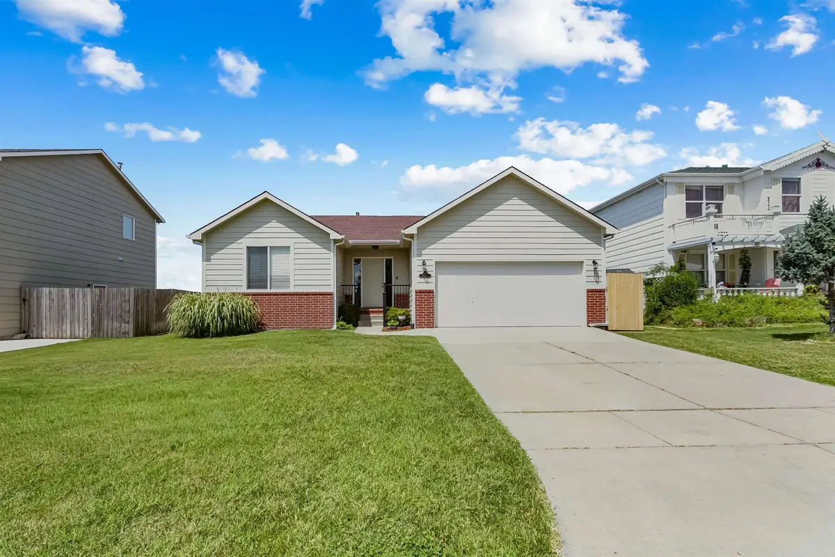 10621 E Fawn Grove St, Wichita, KS 67201 - #1
