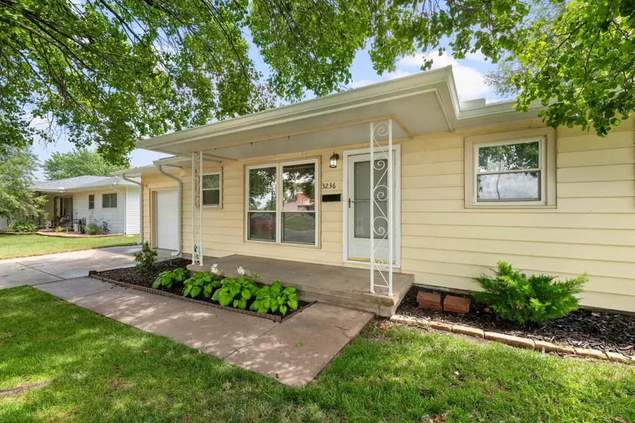 3236 S Bonn Ave, Wichita, KS 67217 - #2