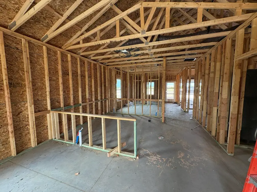 5701 Plumthicket St, Bel Aire, KS 67226 - #3