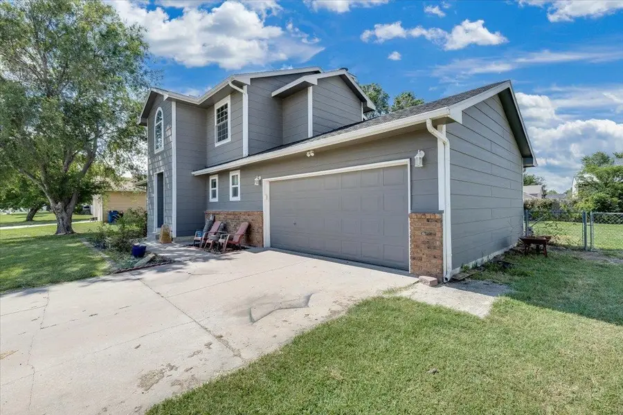 416 E School Street, Rose Hill, KS 67133 - #2