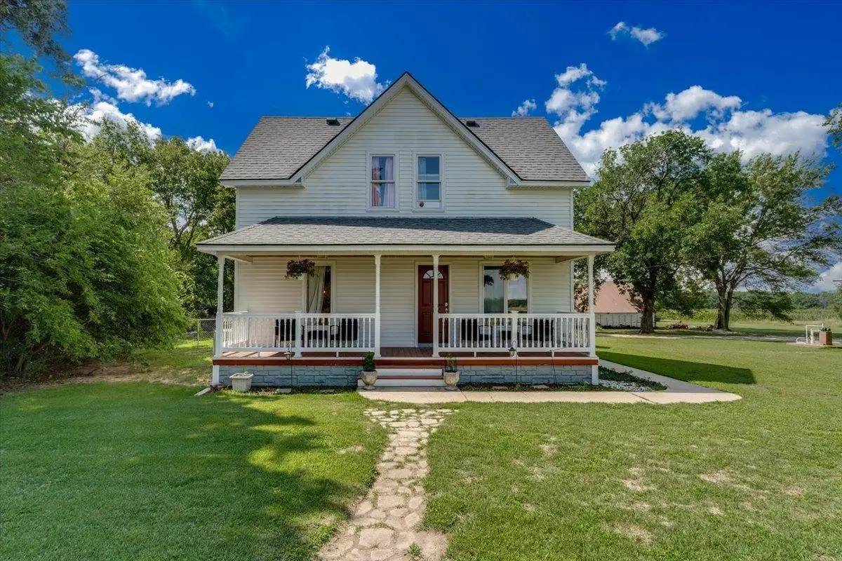 10809 W 95th St S, Clearwater, KS 67026 - #1