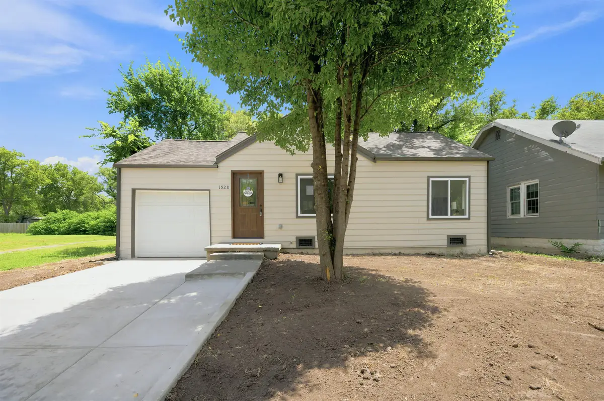 1528 N Erie, Wichita, KS 67208 - #1