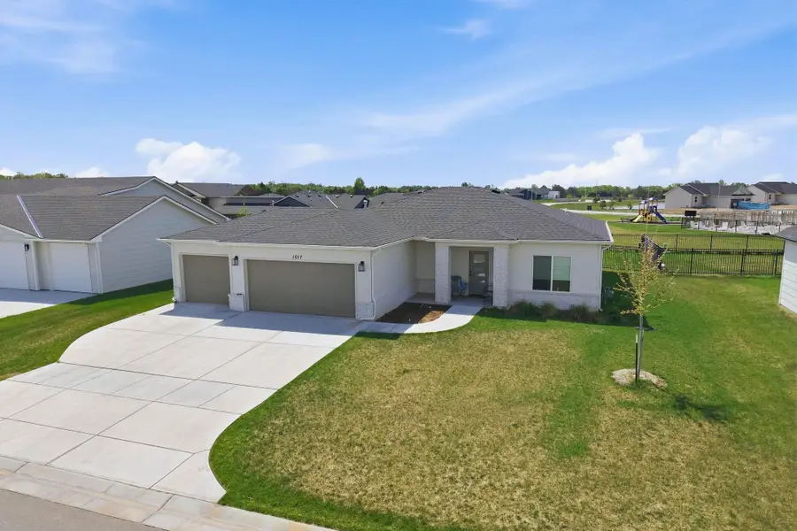 1017 Long Path St, Goddard, KS 67052 - #2